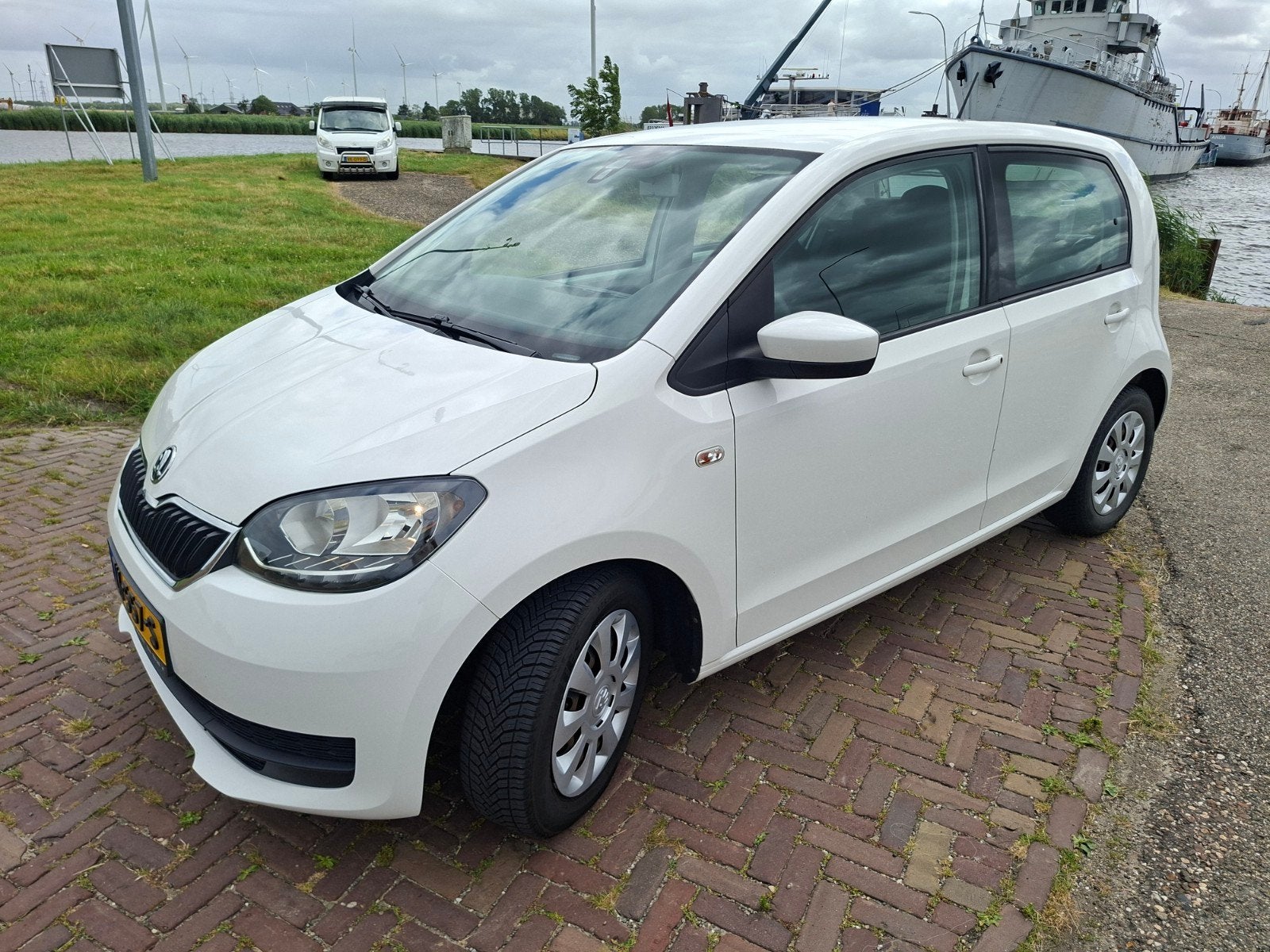 Skoda Citigo 1.0 60pk Greentech 2018 Wit Ambition, Auto's, Voorwielaandrijving, 4 stoelen, Wit, Origineel Nederlands