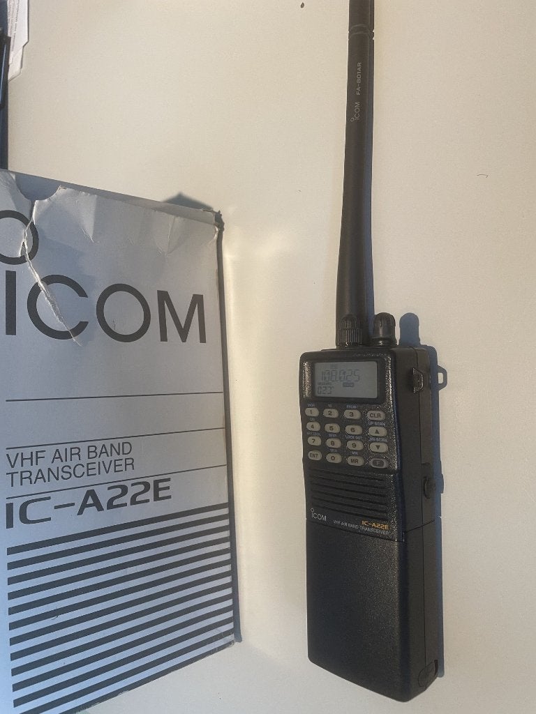Icom  IC-A22E  &  OPC499, Telecommunicatie, Ophalen of Verzenden, Zo goed als nieuw