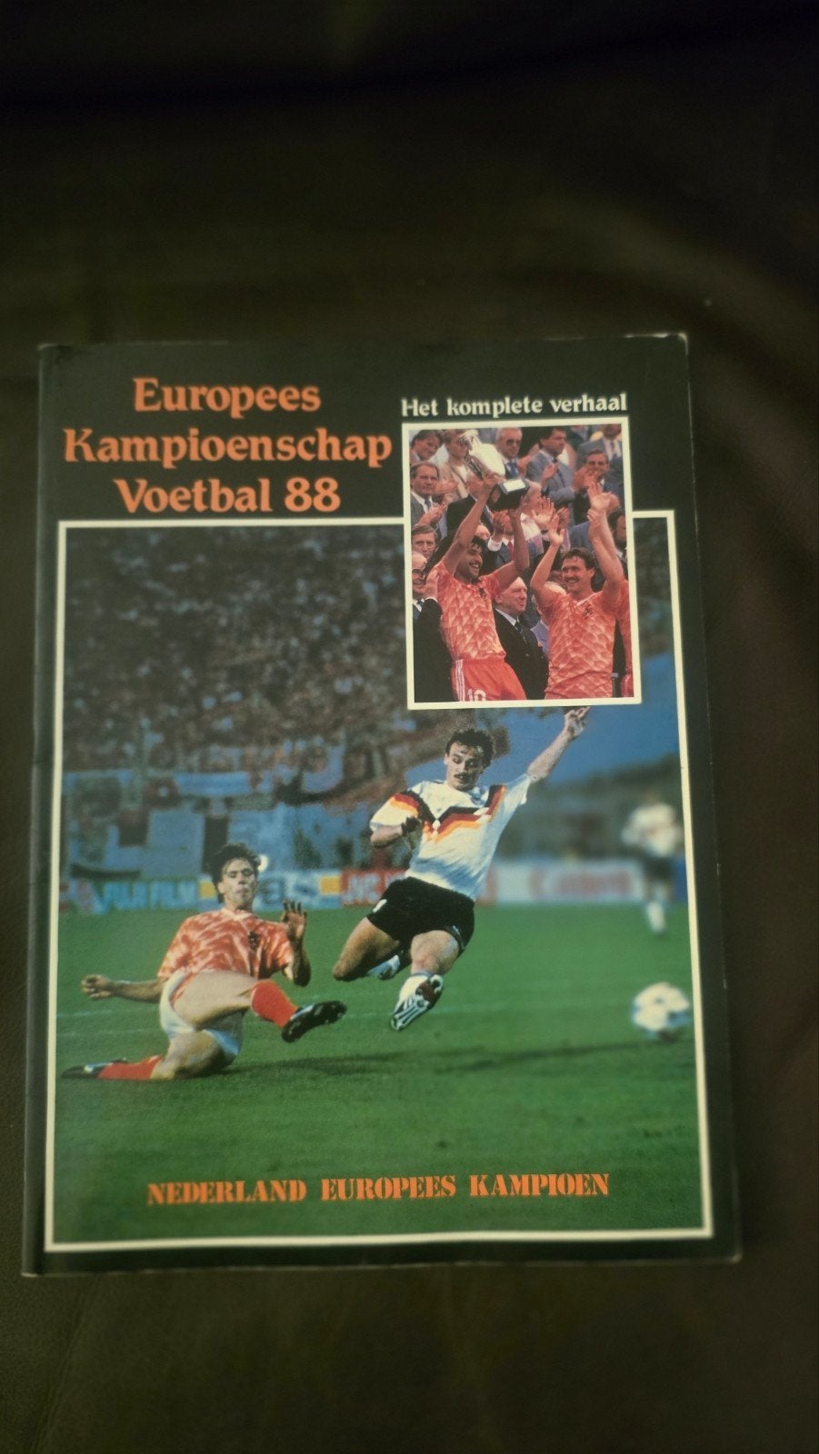 Europees Kampioenschap Voetbal 88 - Het complete verhaal, Boeken, Ophalen of Verzenden, Gelezen, Onbekend, Overige sporten
