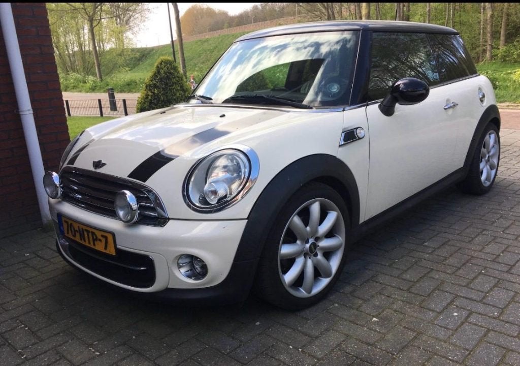 Leuke MINI One 1.6 (2010) | 203.384 km | Bosch onderhouden, Auto's, Voorwielaandrijving, Stof, 40 €/maand, 4 stoelen