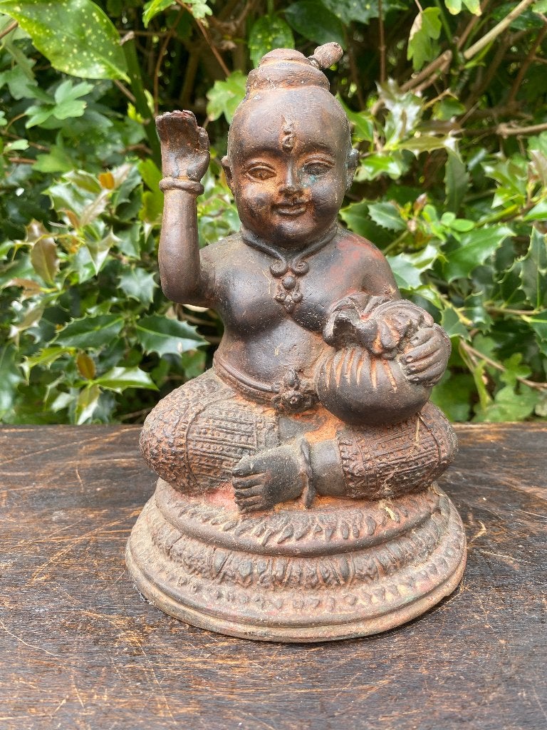 Bronzen Bala Krishna beeld met boterpot 18 cm, Verzamelen, Ophalen of Verzenden, Zo goed als nieuw, Beeld(je), Hindoeïsme