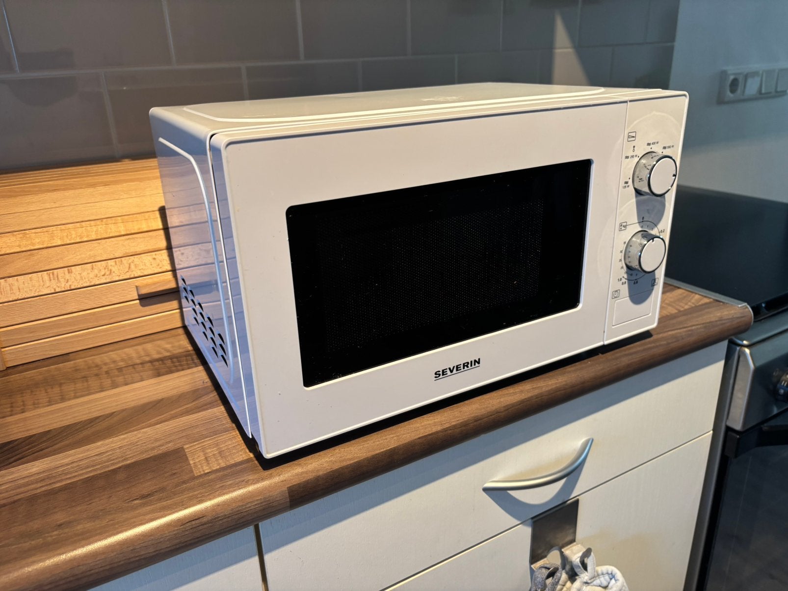 Magnetron Severin, Ophalen, Zo goed als nieuw, Magnetron
