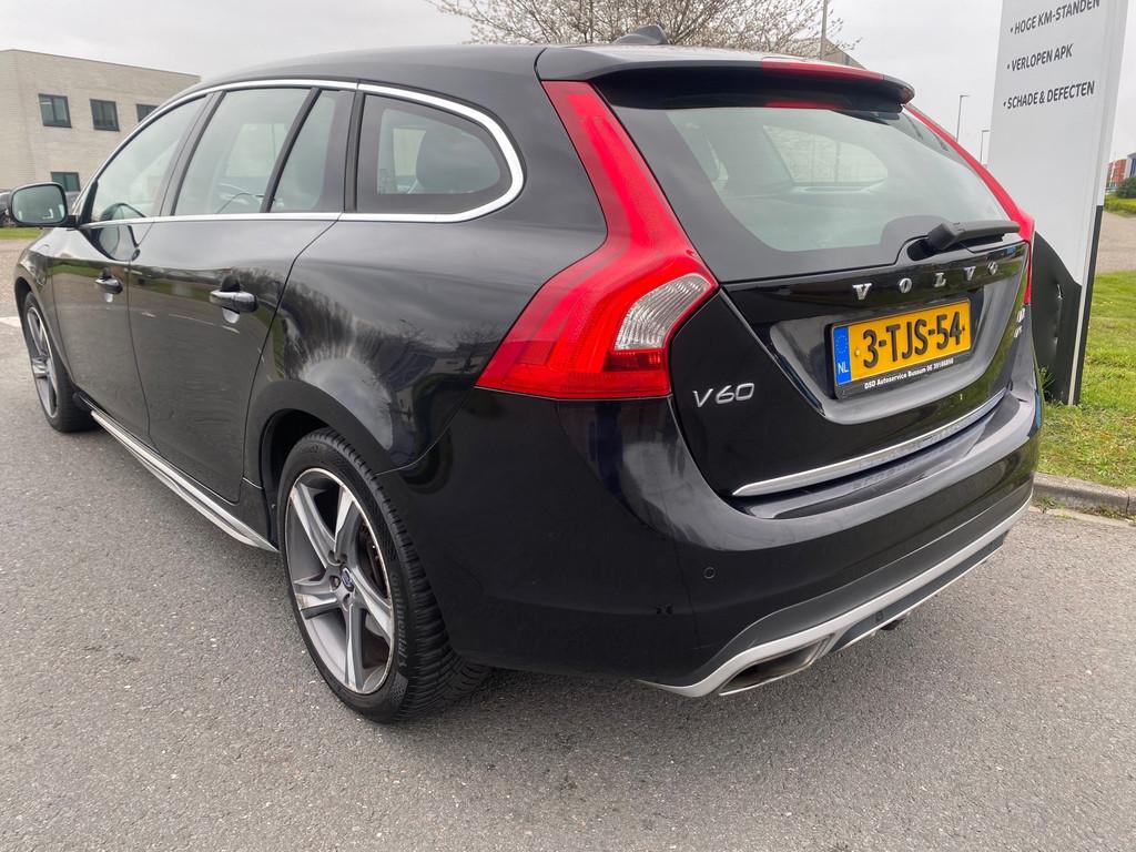 Volvo V60 2014 * 2.4 D6 AWD Plug-In Hybrid Summum * EXPORT &, Auto's, Volvo, Automaat, Zwart, Vierwielaandrijving, 11 kWh