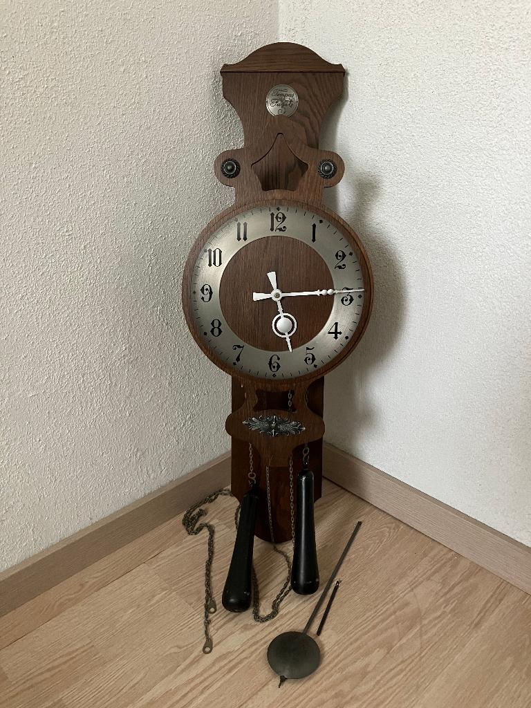 Klok Tempus Fugit brocante, Huis en Inrichting, Woonaccessoires | Klokken, Ophalen, Gebruikt, Wandklok