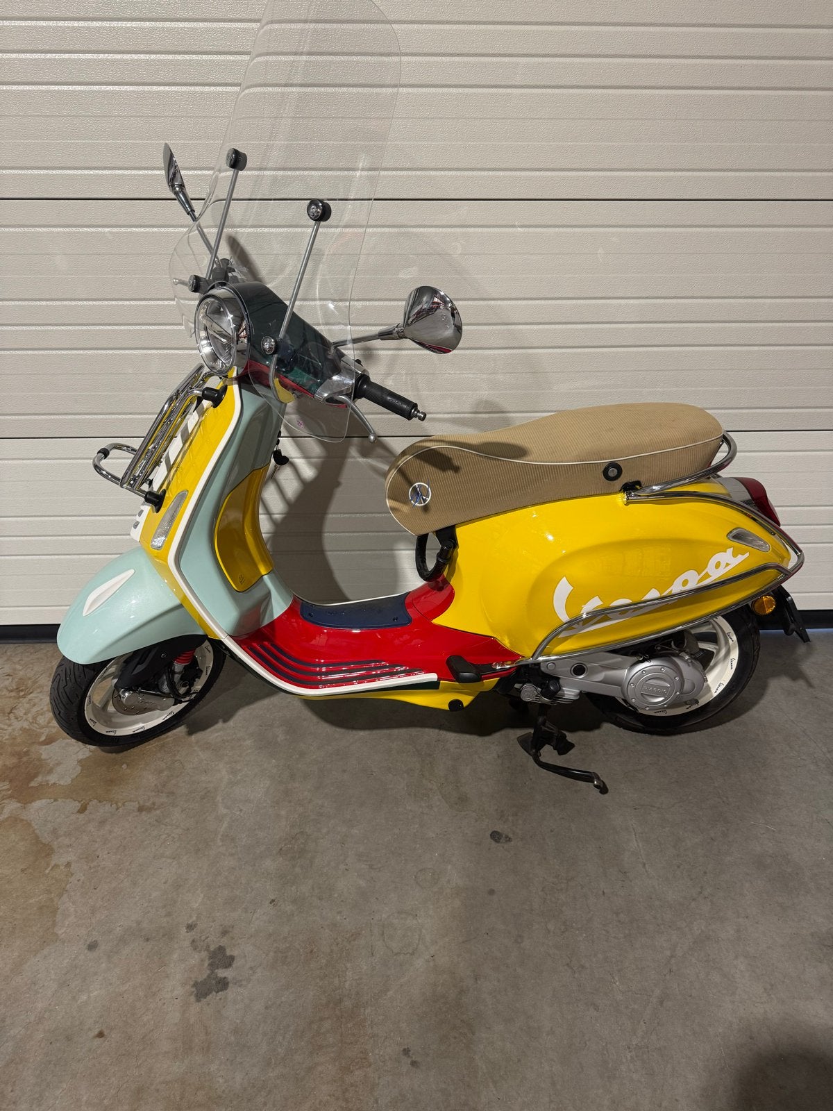 Vespa Primavera Sean Wotherspoon 50 - Uniek Design!, Overige modellen, Maximaal 45 km/u, Ophalen of Verzenden, Zo goed als nieuw