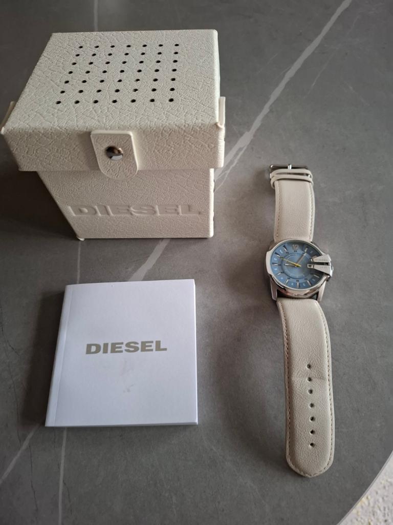 Diesel horloge, Ophalen of Verzenden, Zo goed als nieuw, Leer, Overige merken