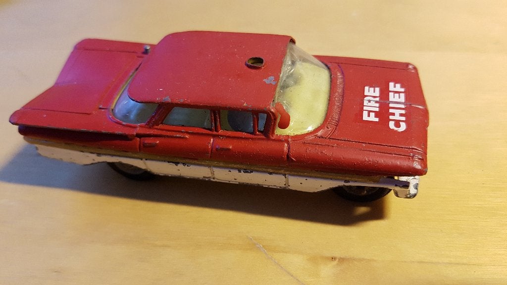 Corgi toys fire chief chevrolet impala opknapper, Ophalen of Verzenden, Gebruikt, Auto, Corgi