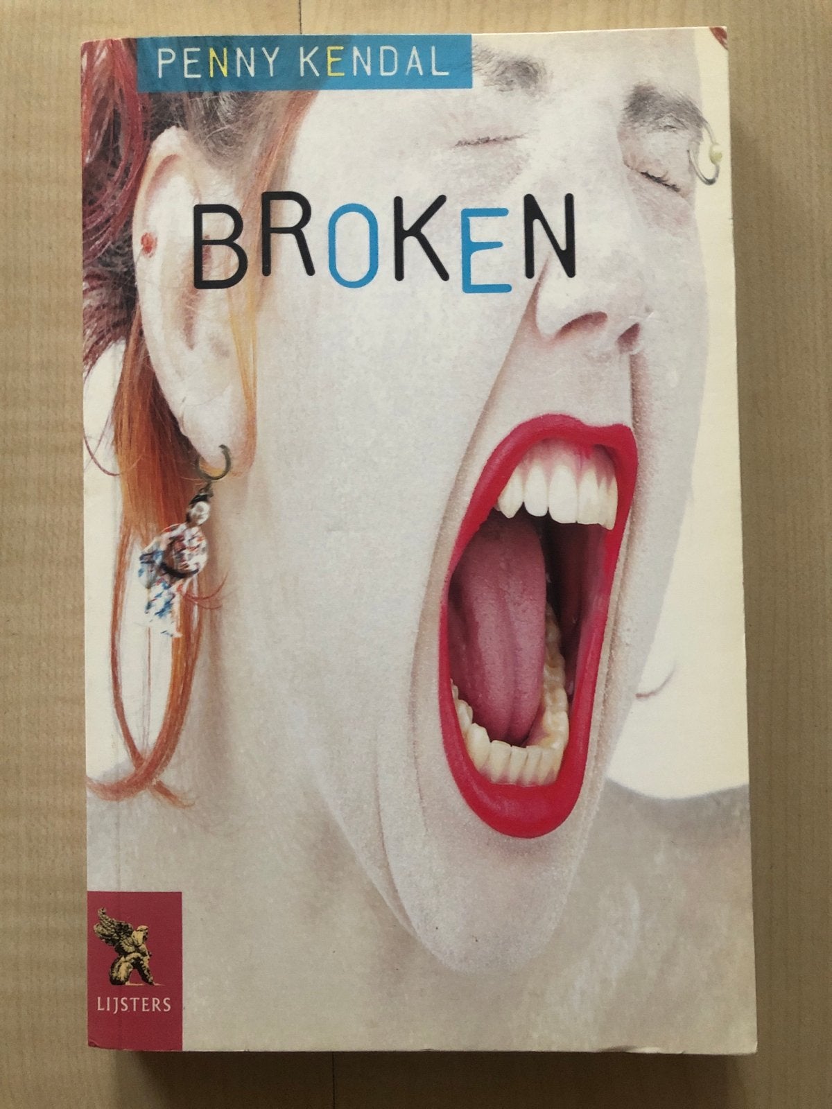 Broken - Penny Kendal (Young Blackbirds), Boeken, Ophalen of Verzenden, Gelezen, Fictie