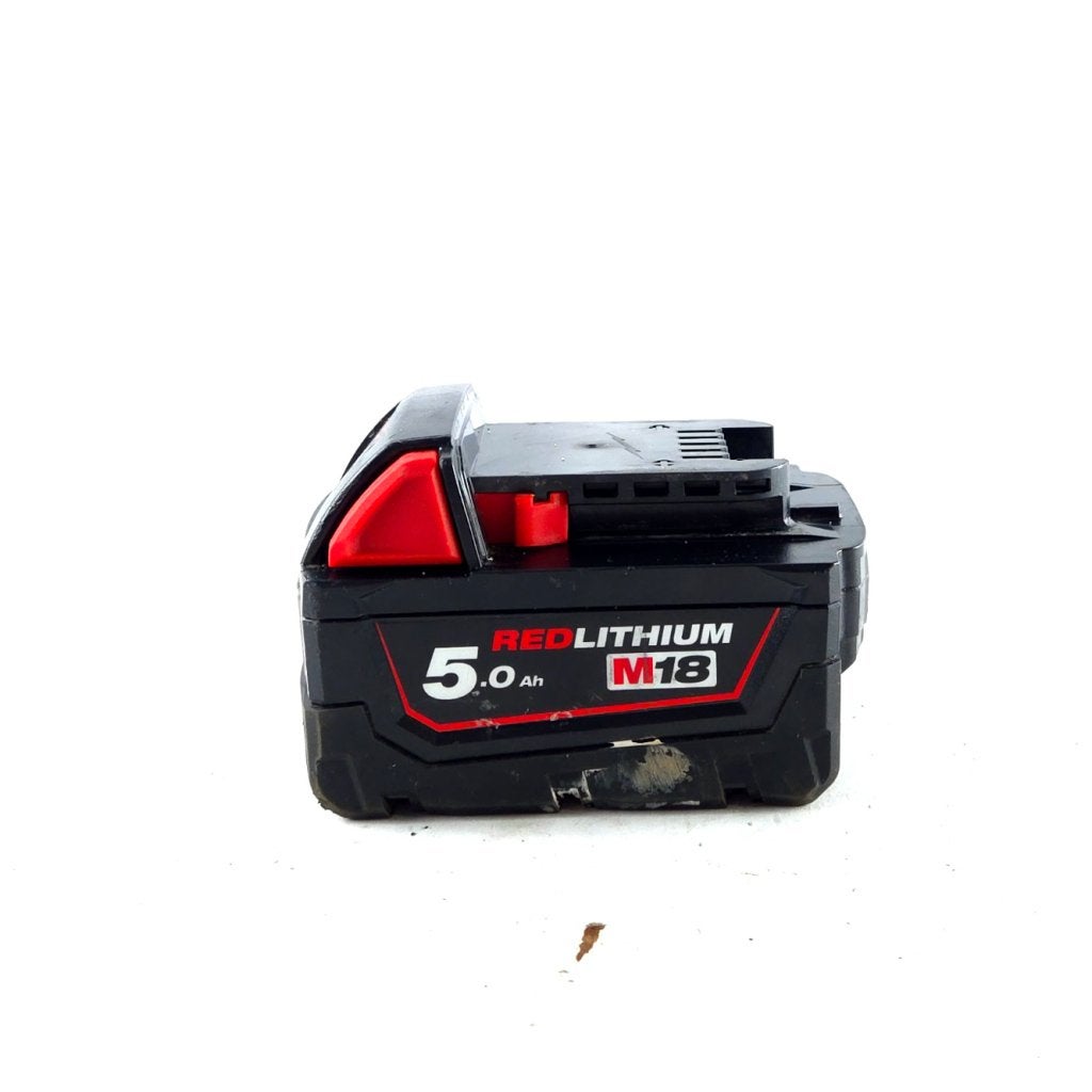Milwaukee, M18B5, Accu, 5, A.H, Rood/Red | Netjes, Milwaukee, Gebruikt, Support@milwaukee.com, Milwaukee Electric Tool Corporation, 13135 W. 
Lisbon Road, Brookfield, WI 53005
USA