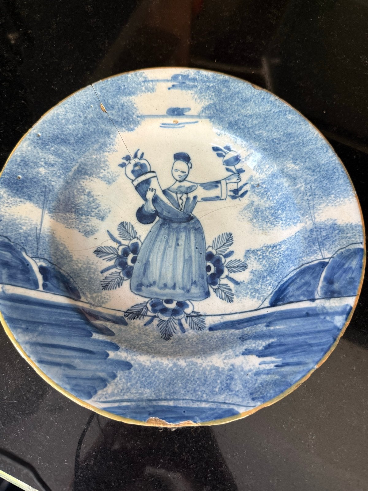 Antiek Delfts Blauw Bord 18e eeuw Vrouw hoorn des overvloeds, Ophalen of Verzenden