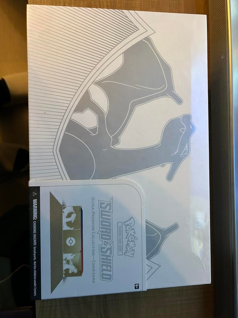 Charizard upc, Ophalen of Verzenden, Nieuw