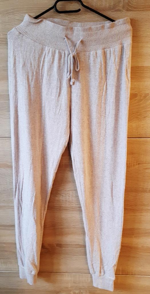 Nielsson Hoodie en broek Set - Maat S, Beige, Ophalen of Verzenden, Zo goed als nieuw, Nielsson