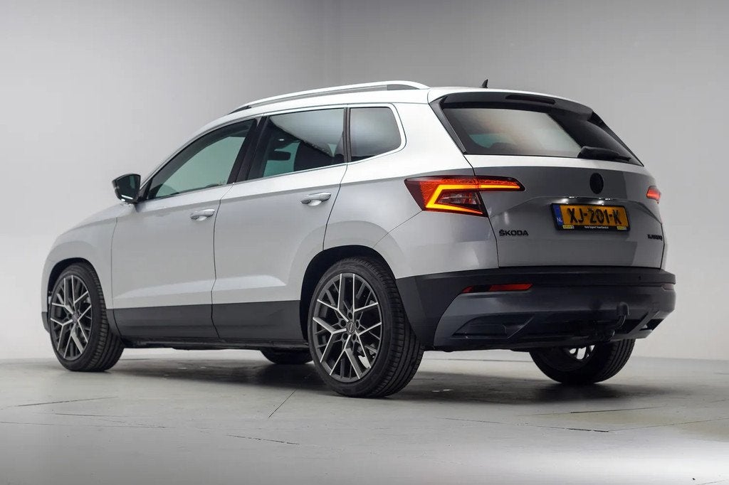 Skoda Karoq 1.5 TSI ACT Style Business [ Sportstoelen Apple-, Auto's, Skoda, Automaat, 4 cilinders, 150 pk, Karoq