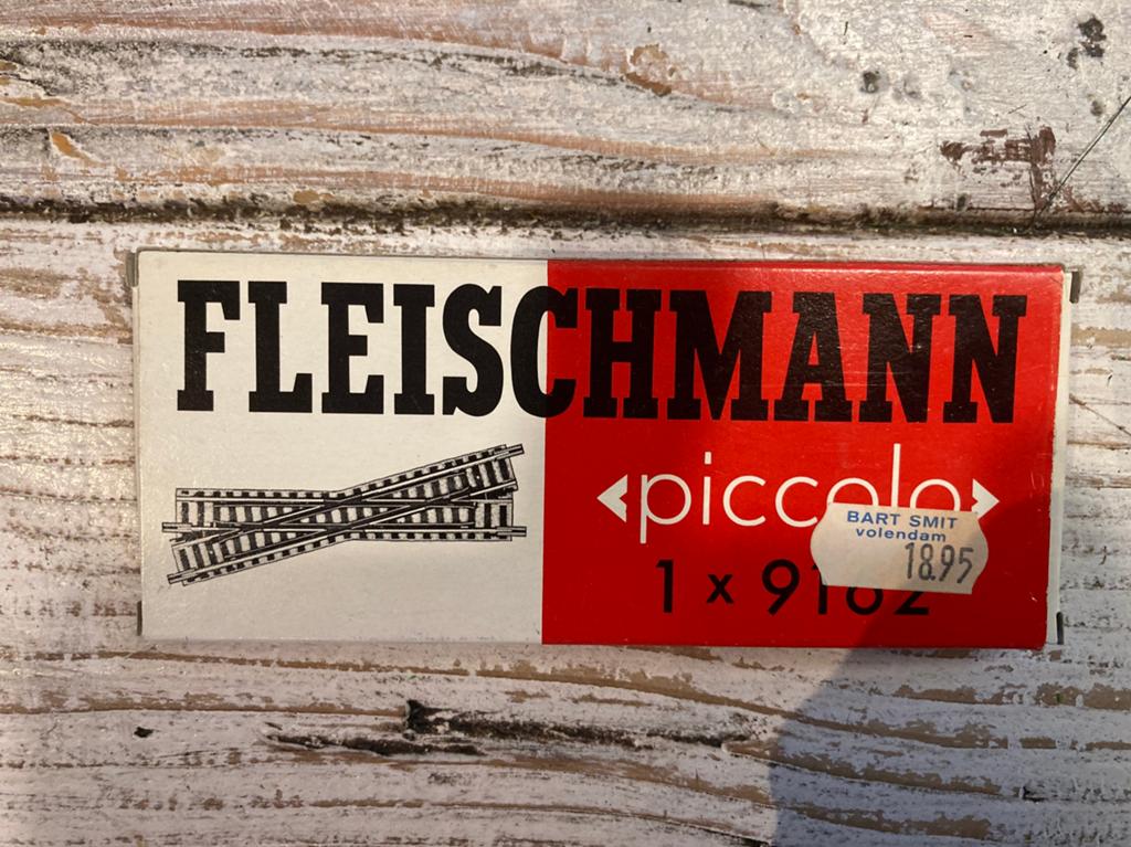 Fleischmann wissel piccolo., Hobby en Vrije tijd, Modeltreinen | N-Spoor, Gelijkstroom, Fleischmann, Nieuw, Rails
