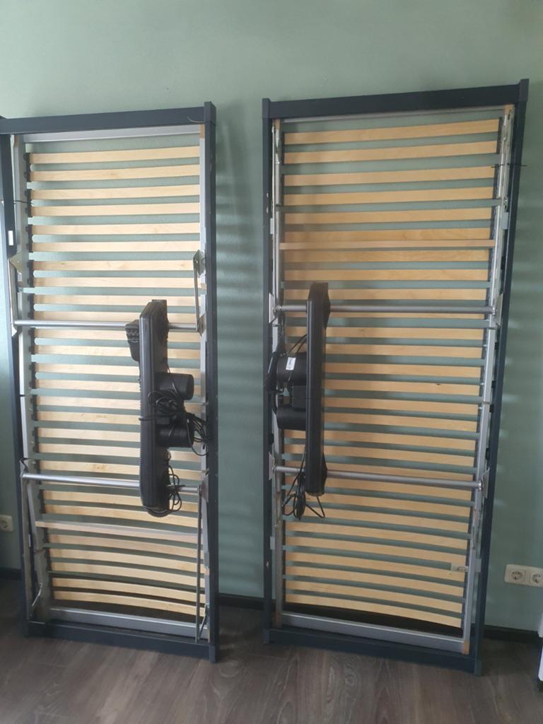 Bossflex 250 EL Elektrisch Verstelbare Lattenbodems (2x), Ophalen, Modern en functioneel, Bruin, Tweepersoons