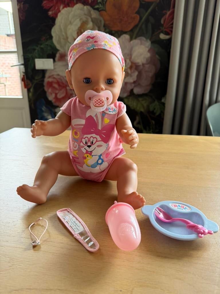 BABY Born pop inclusief unicorn onesie, slaapzak, fietsstoel, Ophalen, Zo goed als nieuw, Pop