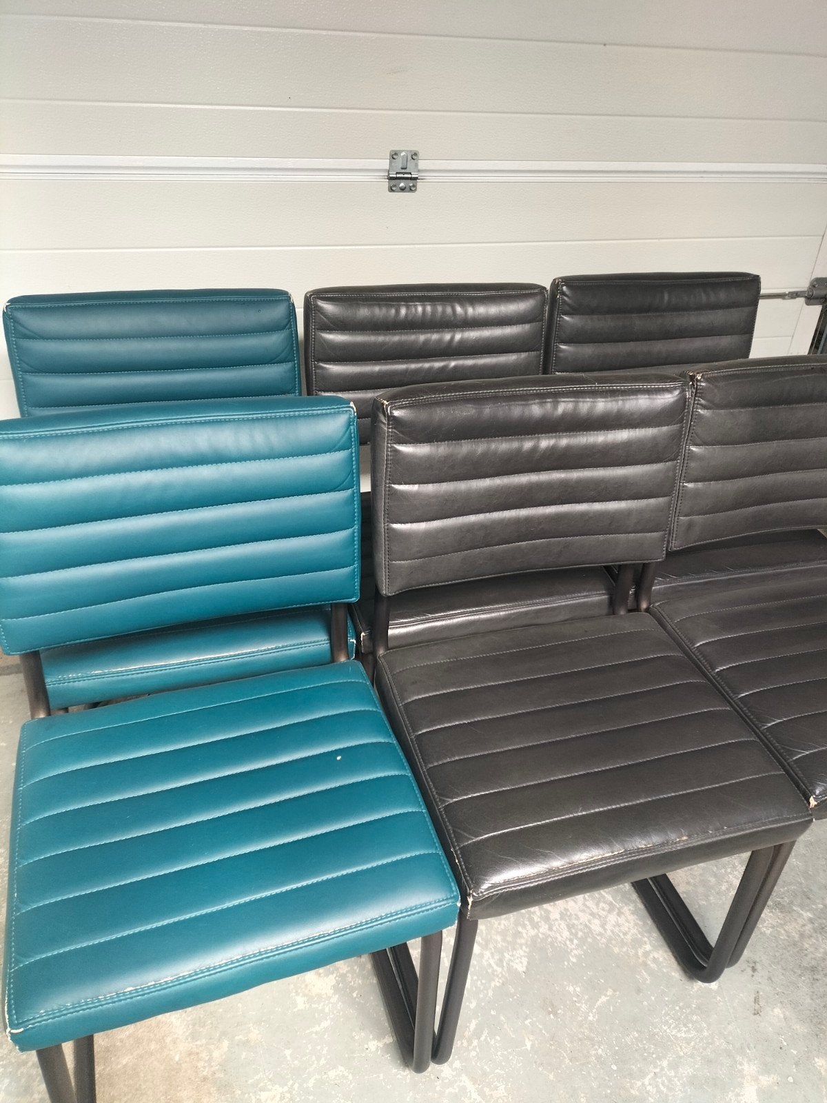 Set van 6 gestoffeerde stoelen - Zwart en Petrol, Ophalen, Gebruikt, Modern, Industrieel, Zwart