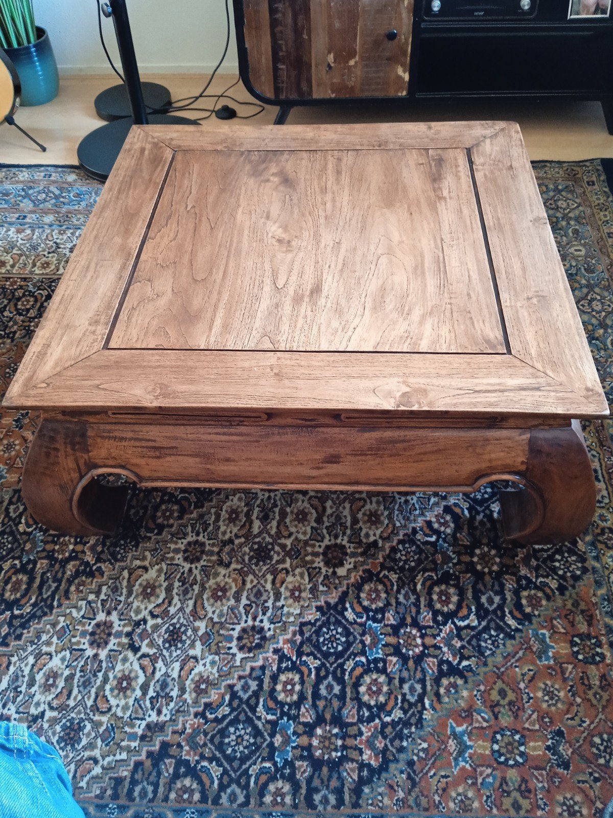 Opium tafel, Ophalen, 50 tot 100 cm, 50 tot 100 cm, Zo goed als nieuw