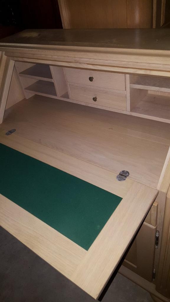 Secretaire, Ophalen