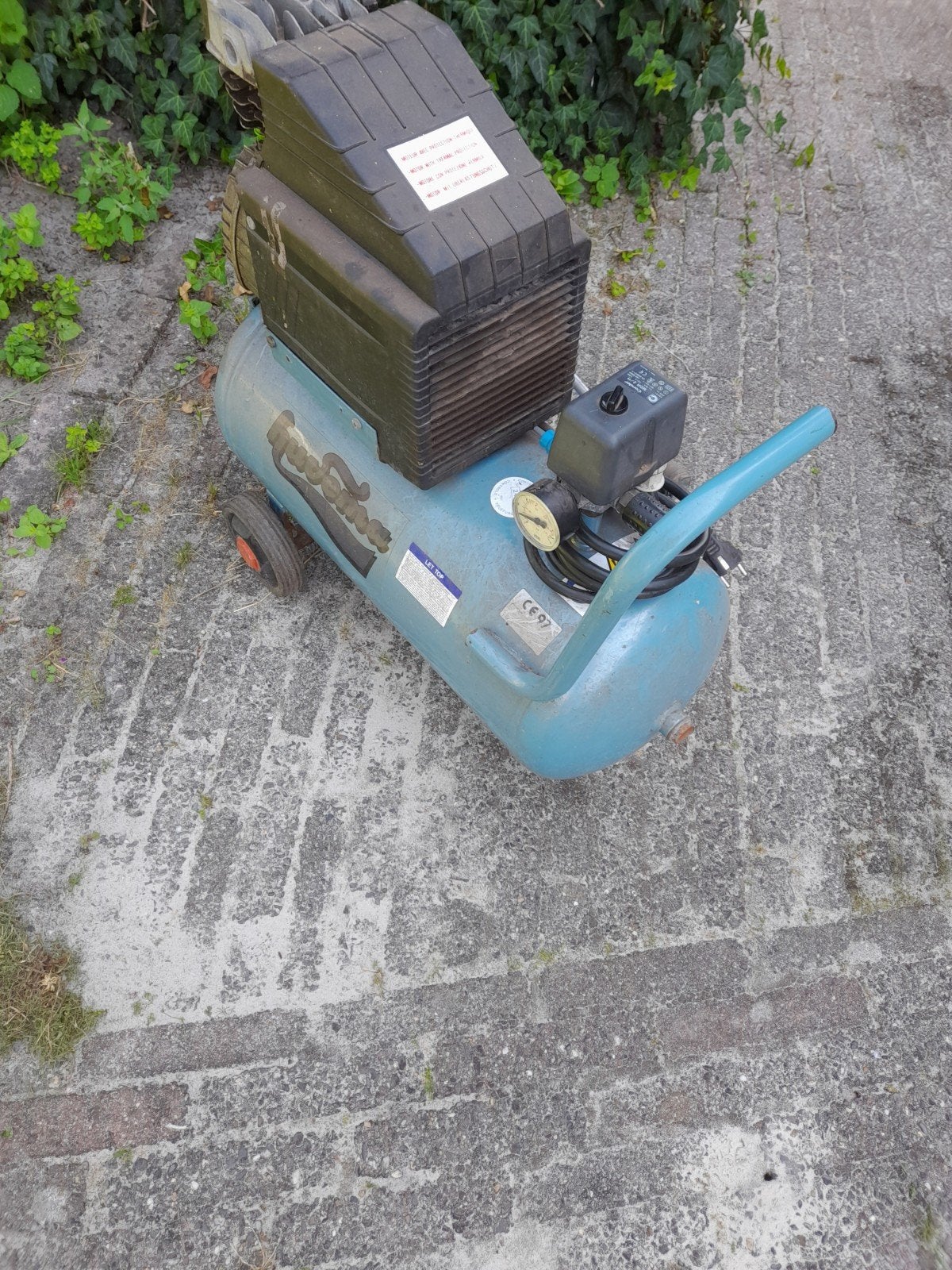 Compressor, Minder dan 25 liter, Ophalen, Gebruikt, Minder dan 200 liter/min