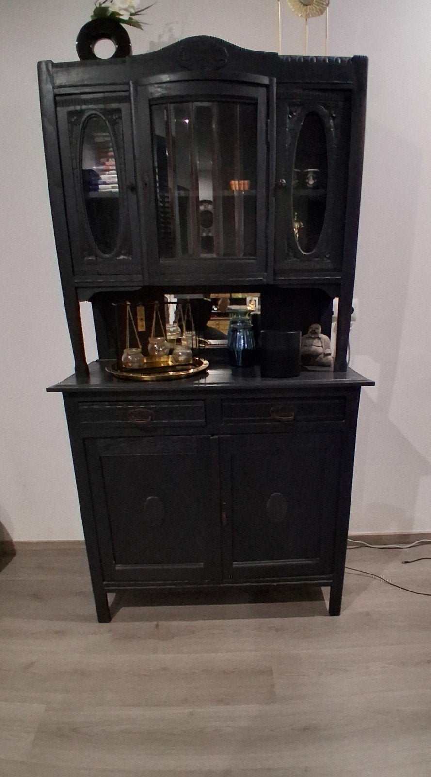 Antiek zwart dressoir met vitrinekast, Antiek en Kunst, Ophalen of Verzenden
