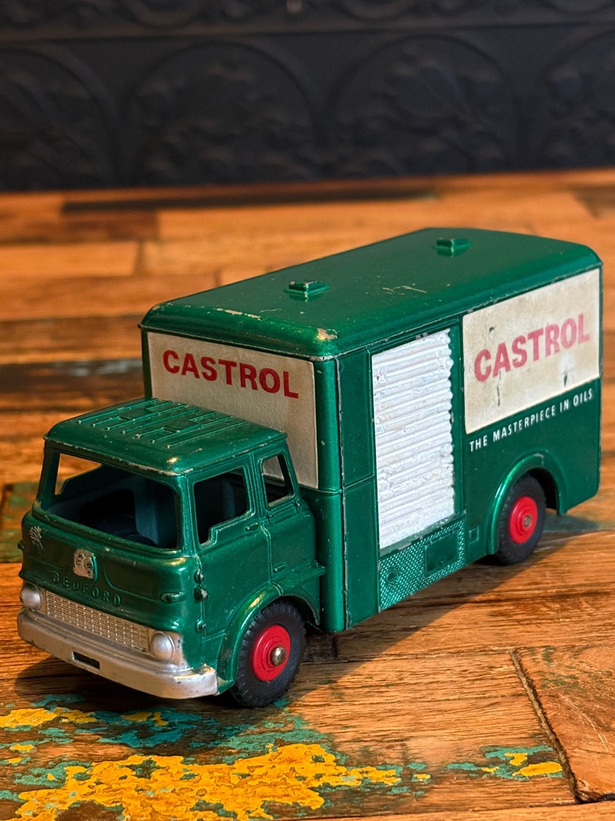 Dinky Toys 450 Bedford TK Castrol Service Van – origineel, Ophalen of Verzenden, Zo goed als nieuw, Bus of Vrachtwagen