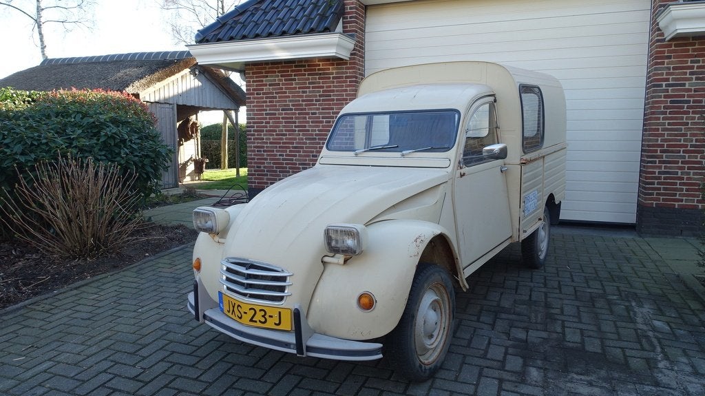 Citroën AK400, Overige carrosserieën, Citroën, Overige brandstoffen, Bedrijf