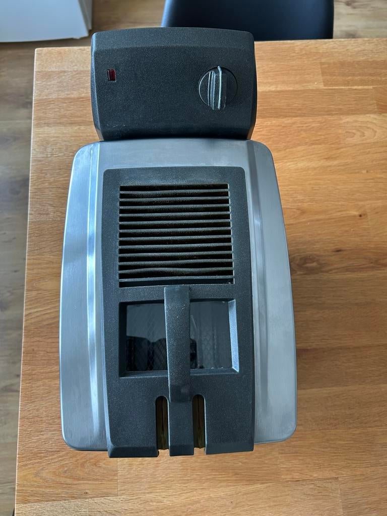 FRITEL friteuse - Frituurpan voor heerlijke frietjes, Witgoed en Apparatuur, Frituurpannen, 3 tot 4 liter, Ophalen, Gebruikt, Uitneembare binnenpan