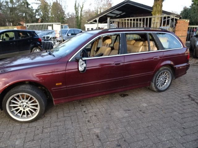 BMW 525 I E39  combi AUT voor demontage., Auto-onderdelen, Gebruikt, -, -, Ophalen of Verzenden