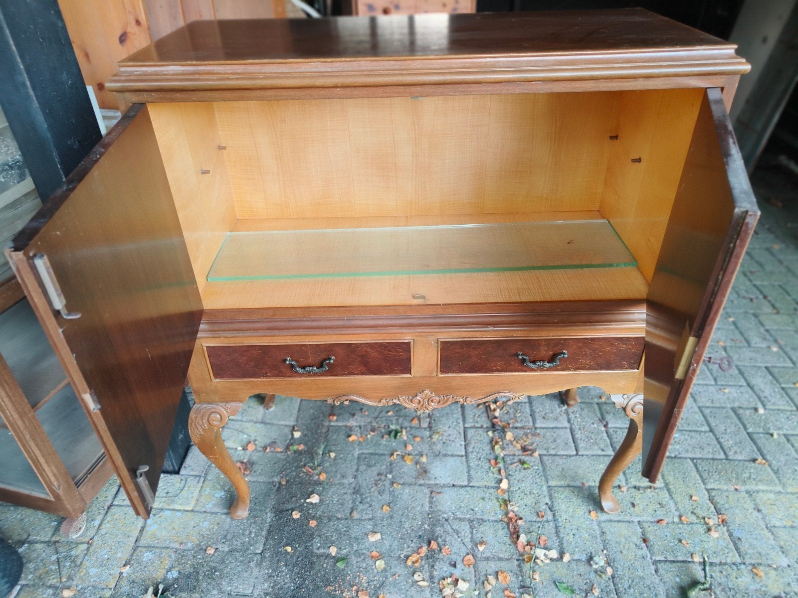 Gratis: Diverse kasten, tafels, stoelen, bureaustoel, Huis en Inrichting, Ophalen, Gebruikt