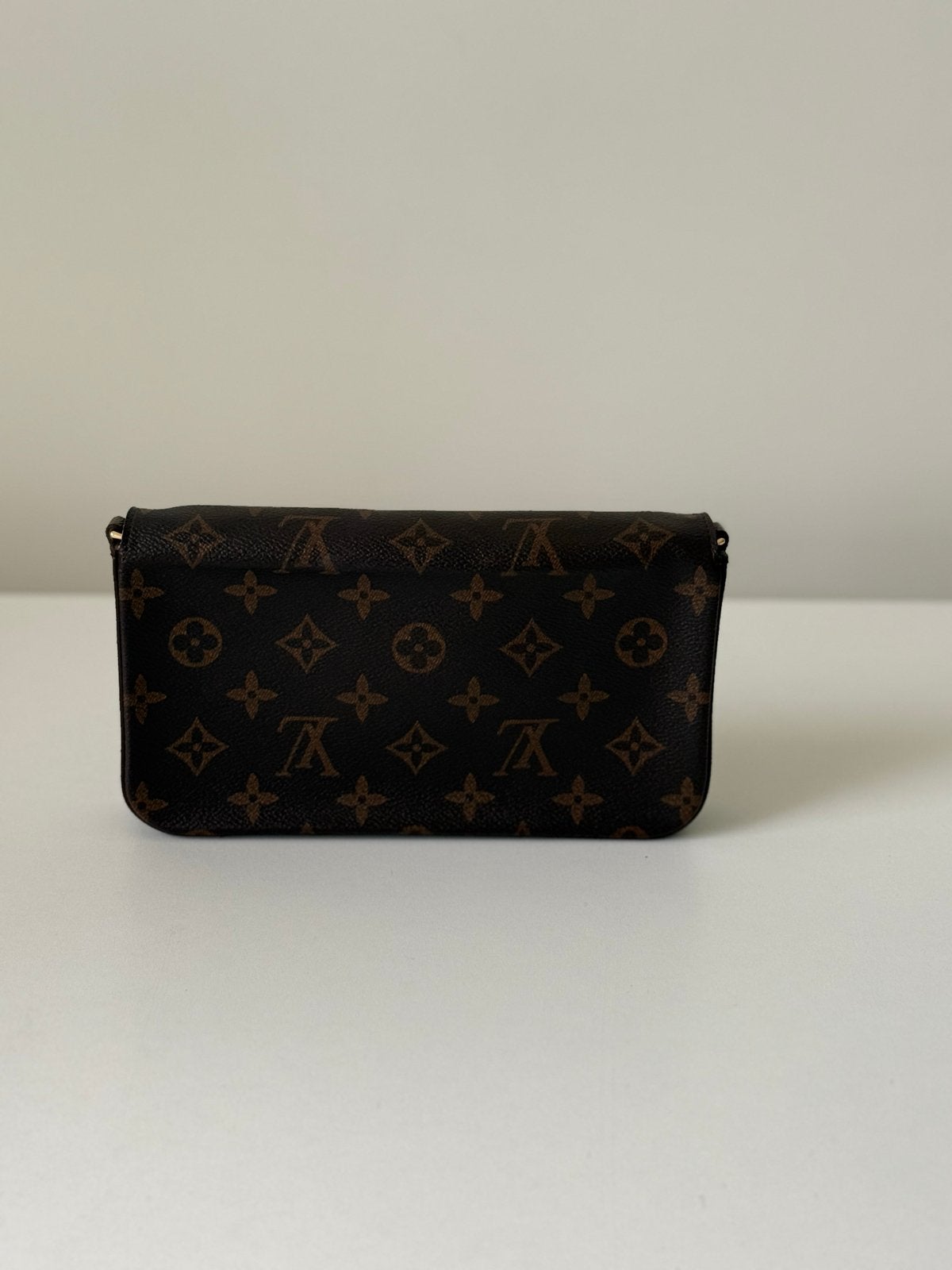 Louis Vuitton schouder tas Pochette Félicie Monogram, Sieraden, Tassen en Uiterlijk, Tassen | Damestassen, Ophalen of Verzenden