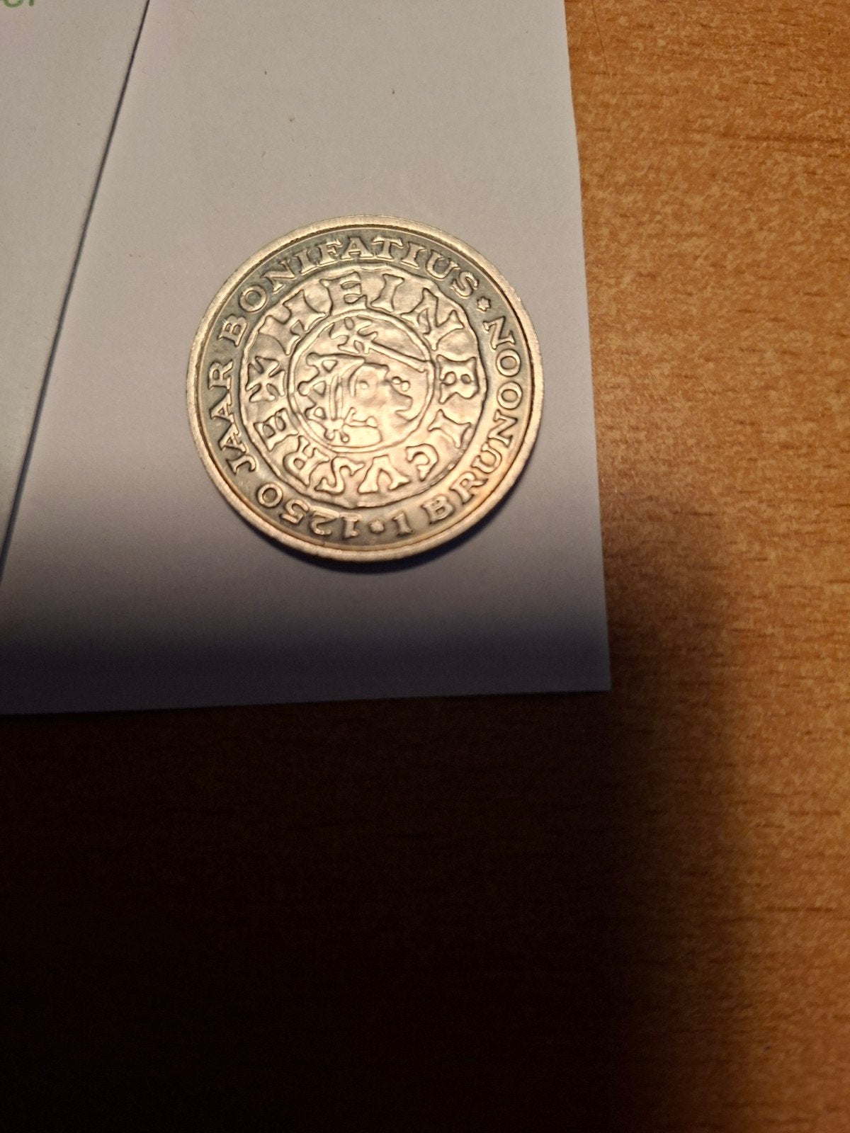 Herdenkingsmunt Dokkum 754-2004 Bonifatius, Ophalen of Verzenden, Koningin Beatrix, Overige waardes, Losse munt