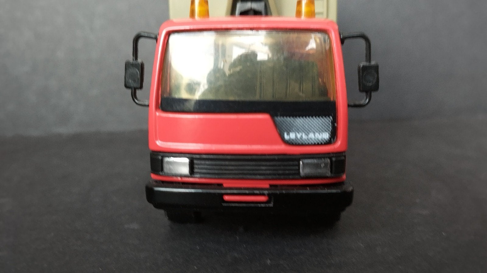 Leyland Daf Afzetcontainer 1:50 Matchbox Pol, ., Zo goed als nieuw, Bus of Vrachtwagen, Matchbox