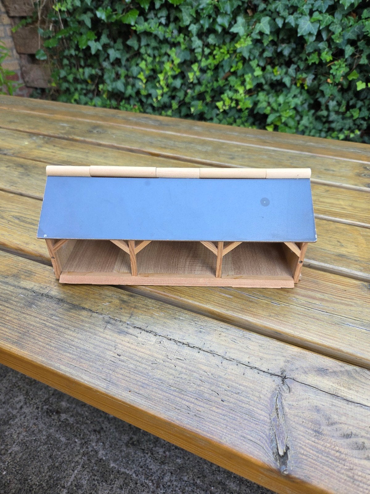 Houten speelgoed schuur/stal voor dieren, Ophalen of Verzenden, Gebruikt, Overige merken