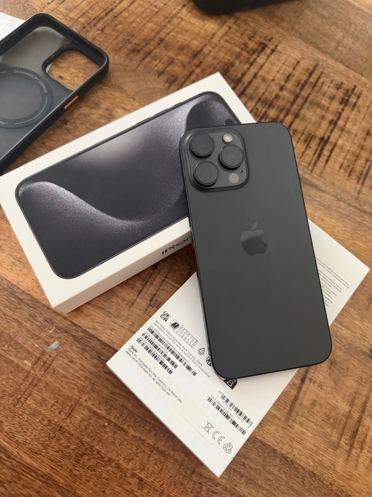 Iphone 15 Pro Max 256GB - Zo goed als nieuw!, Telecommunicatie, Mobiele telefoons | Apple iPhone, Zwart, IPhone 15 Pro Max, Zo goed als nieuw