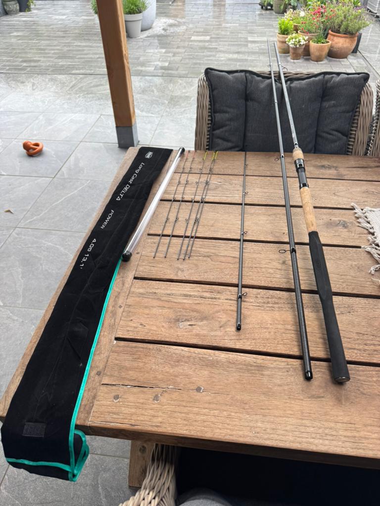 izgst rive long cast delta power feeder 4,05m 50-120 gr, Ophalen of Verzenden, Zo goed als nieuw, Werphengel