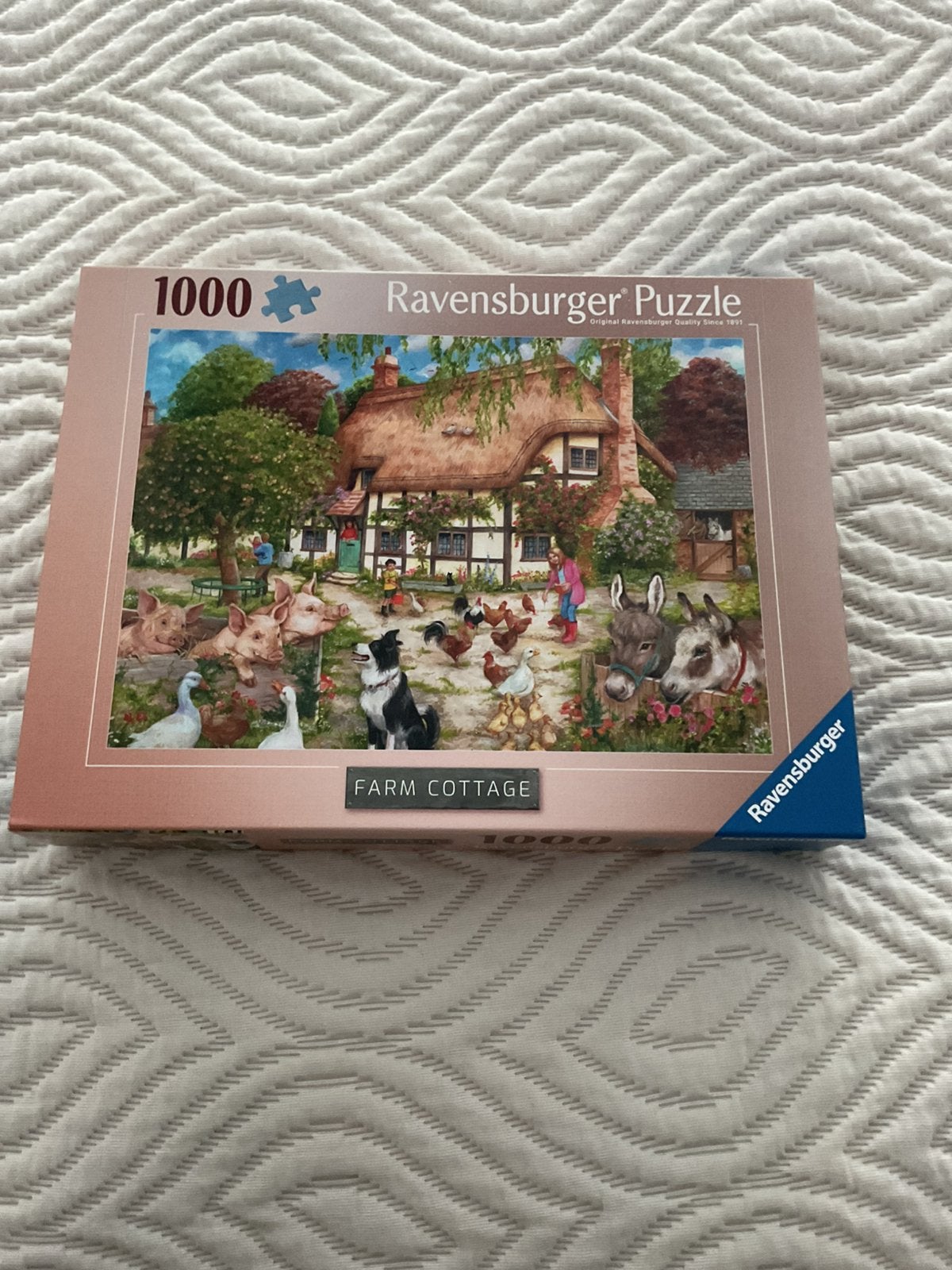 Ravensburger puzzel - Farm Cottage, Ophalen of Verzenden, 500 t/m 1500 stukjes, Zo goed als nieuw, Legpuzzel