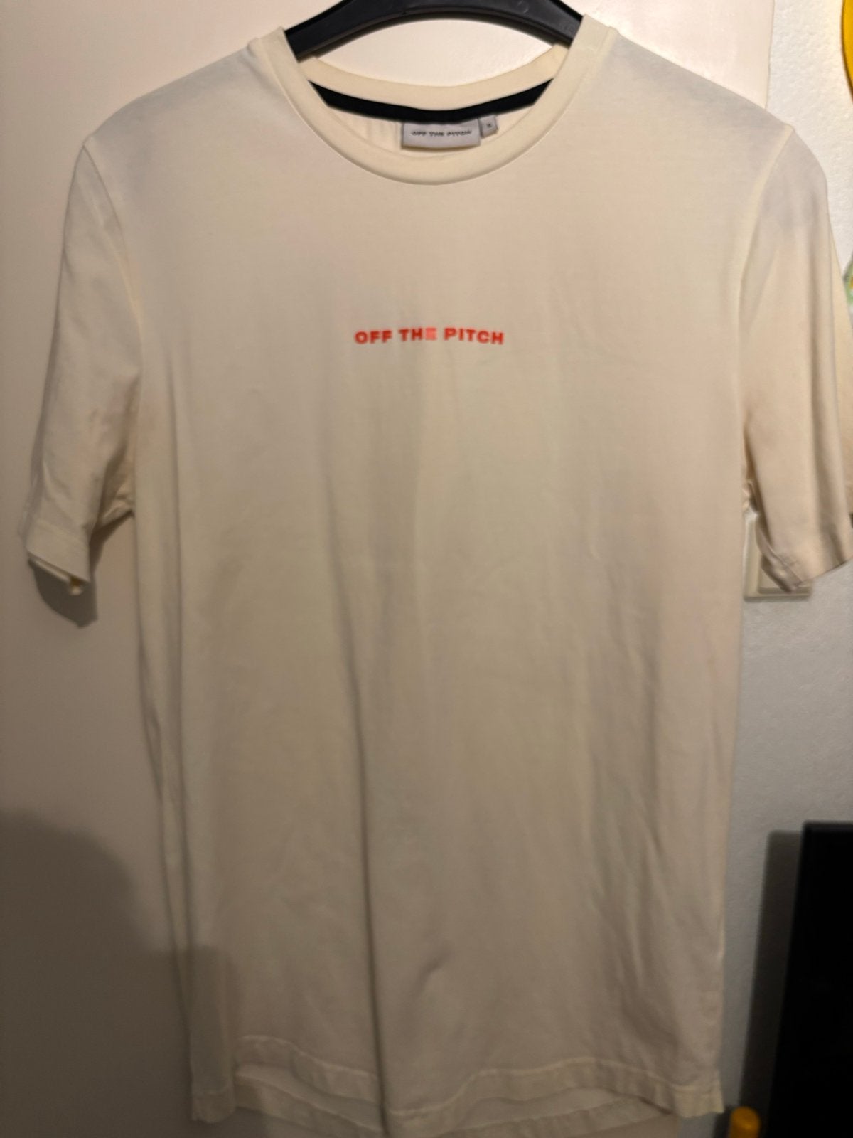 Off The Pitch Heren T-shirt Maat S, Ophalen of Verzenden, Gedragen, Maat 46 (S) of kleiner, Beige
