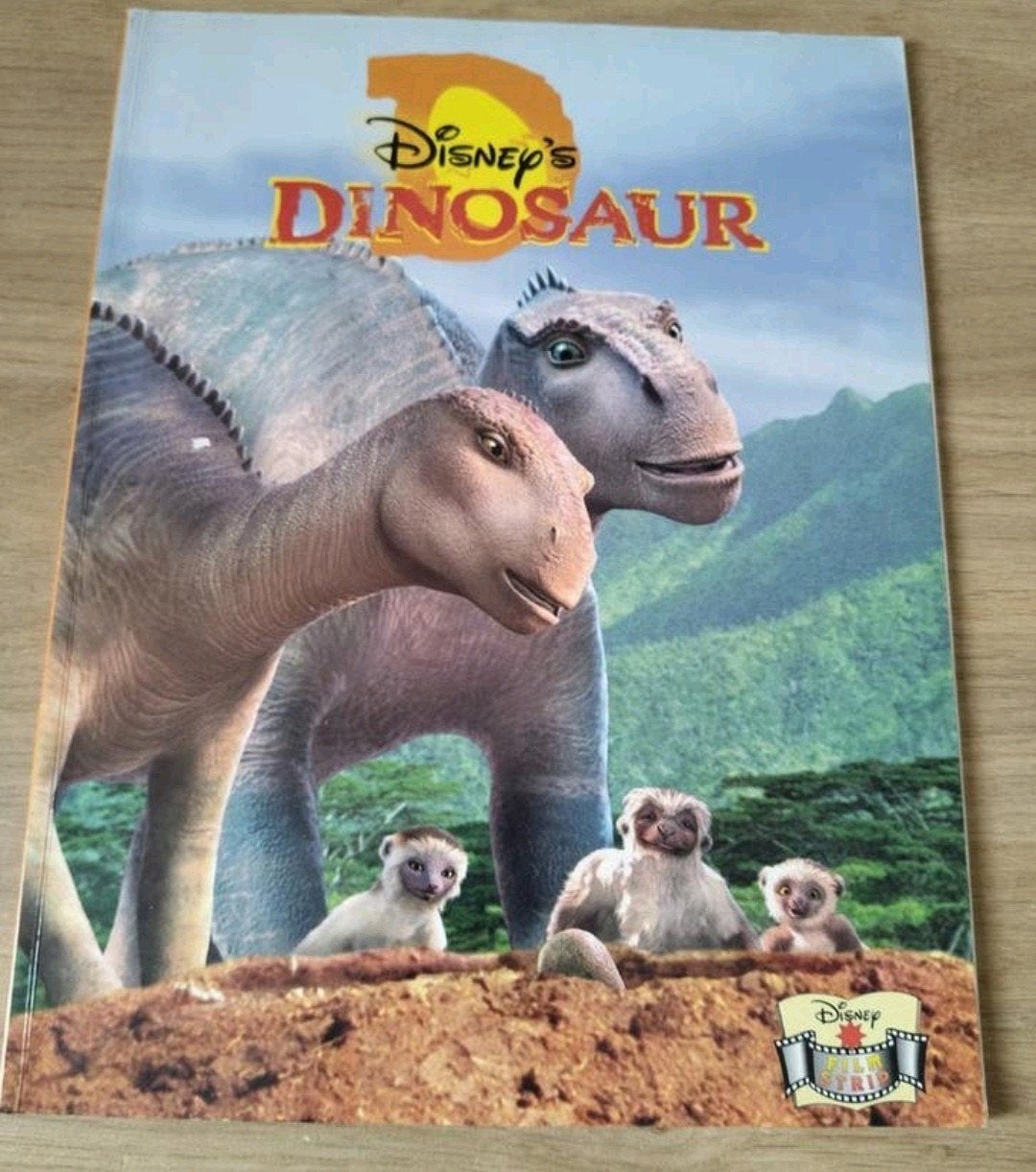 Disney's Dinosaur Filmstrip - Eerste Druk 2000, Boeken, Verzenden, Eén stripboek, Zo goed als nieuw, Disney