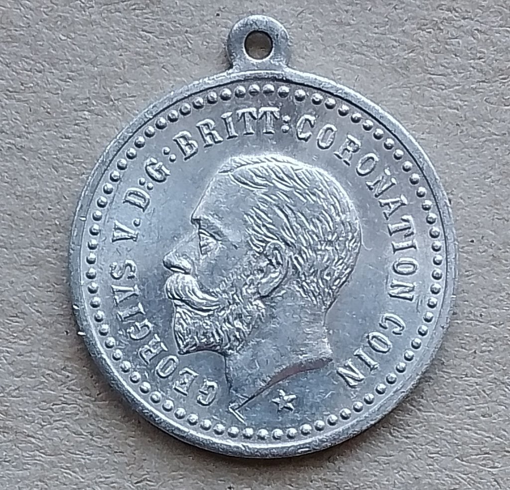 Engeland, penning inhuldiging Koning George V  1911, Ophalen of Verzenden, Overige materialen, Buitenland