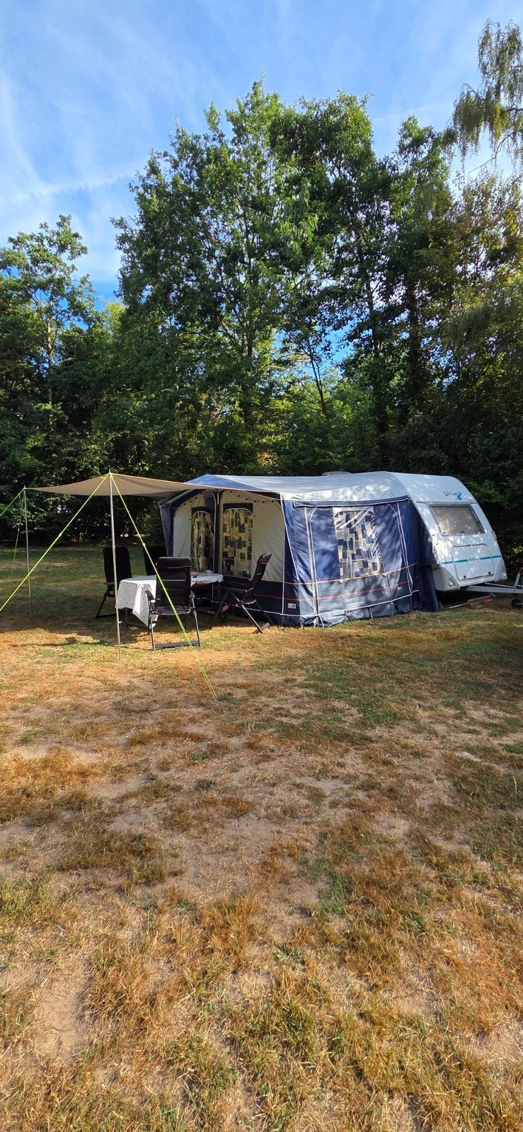 Eifelland Holiday 350Q, Overige typen, Koelkast, 500 - 750 kg, Eifelland