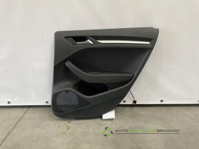 Portierbekleding 4Deurs rechts-achter van een Audi A3, Auto-onderdelen, Interieur en Bekleding, Gebruikt, -, -, Ophalen of Verzenden