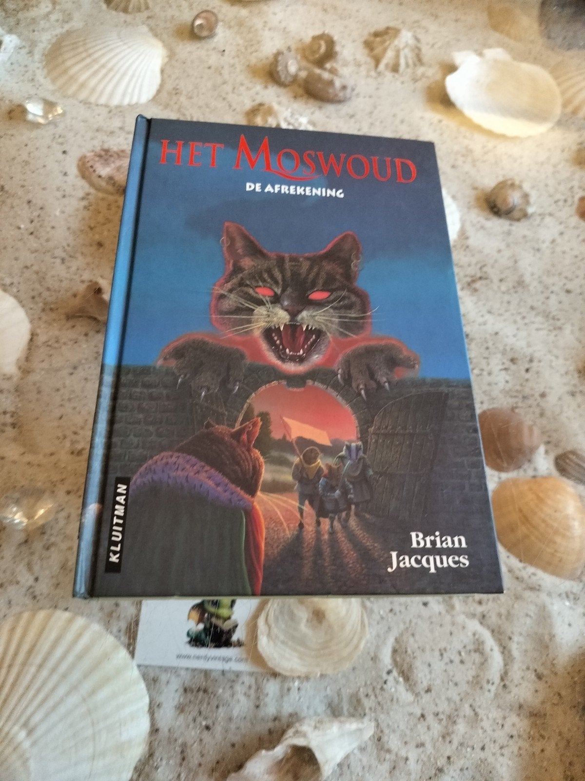 Brian Jacques - De afrekening - Het Moswoud, Gelezen, Ophalen of Verzenden, B. Jacques