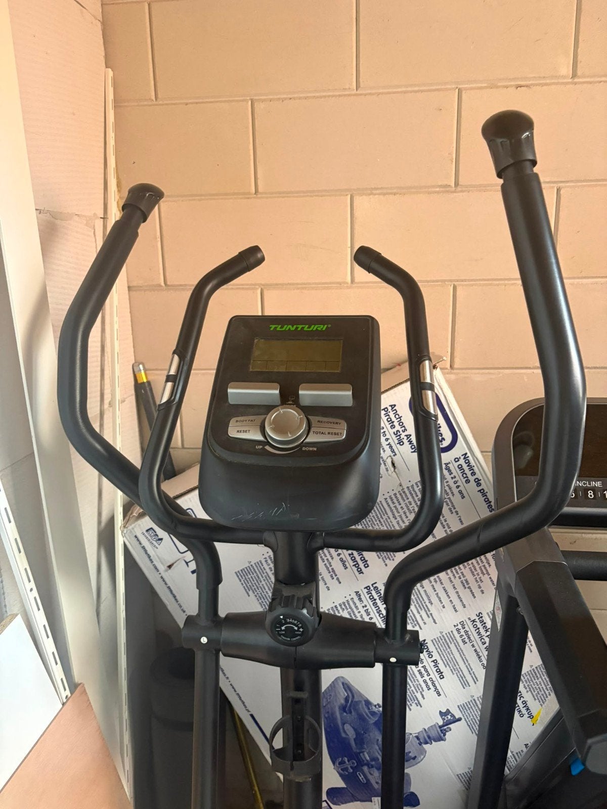 Tunturi Crosstrainer Cross C2 - Display defect, Ophalen