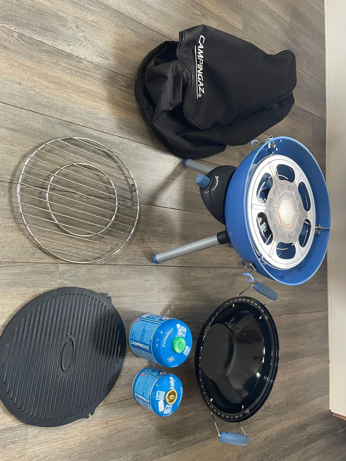 Campingaz Party Grill 400 CV, Ophalen, Zo goed als nieuw