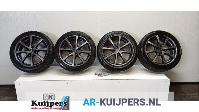 Sportvelgenset + banden van een Ford Fusion, Gebruikt, -, -, -