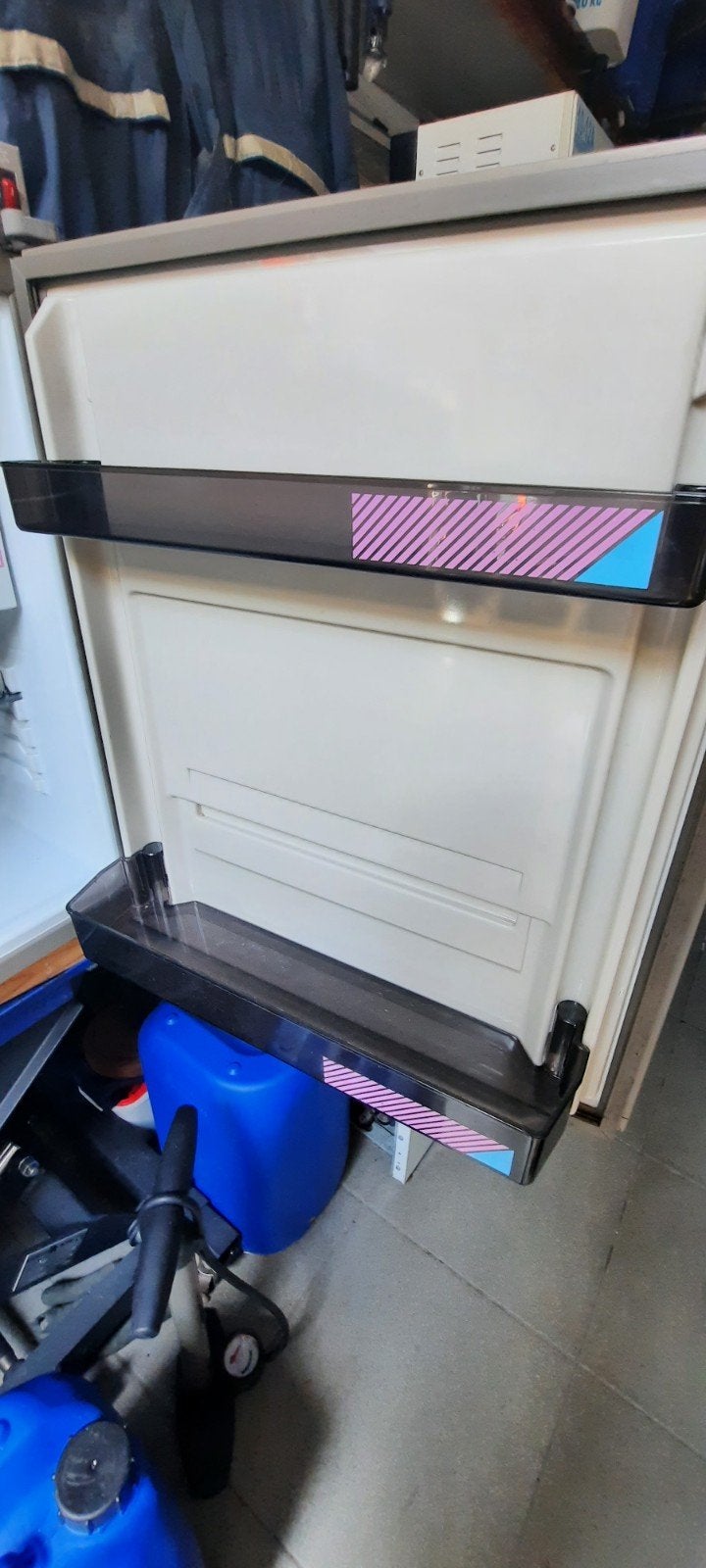 Electrolux RM-2210 koelkast voor in de boot of caravan, Watersport en Boten, Ophalen, Gebruikt, Kombuis en Sanitair