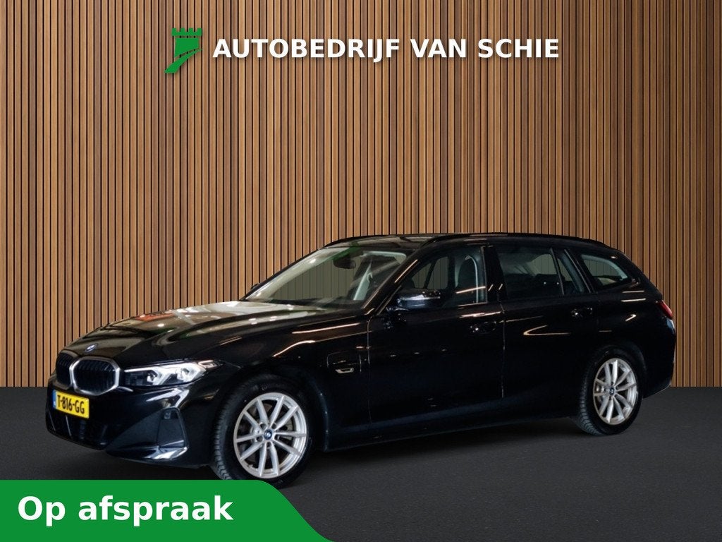 Bmw 3-serie Touring 320e 1e-Eig. & Dealer-Onderh BOVAG-Garan, Auto's, 1800 kg, Gebruikt, Euro 6, 4 cilinders