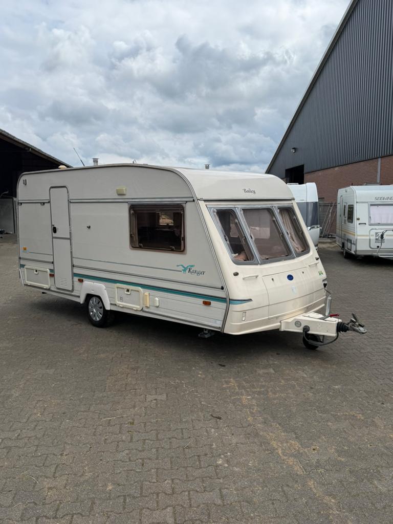 Bailey ranger 450-2 caravan, Ophalen of Verzenden