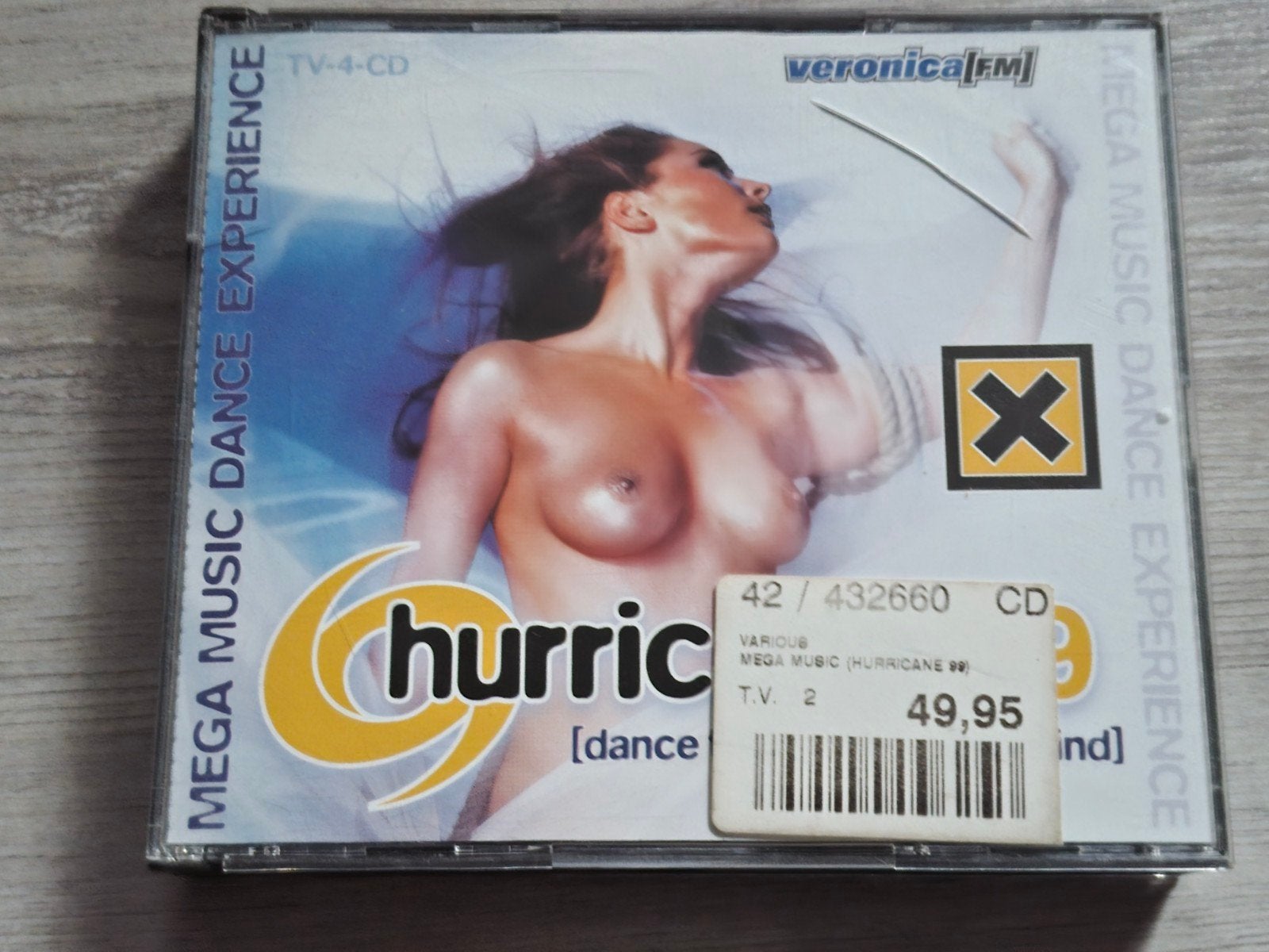 veronica FM Hurricane '99. 4 CD Box, Cd's en Dvd's, Ophalen of Verzenden, Zo goed als nieuw, Dance